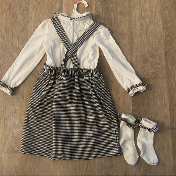 Max Studio Girl's Size 4T Black & White Checked Jumped Set With Matching Socks - Picture 7 of 9